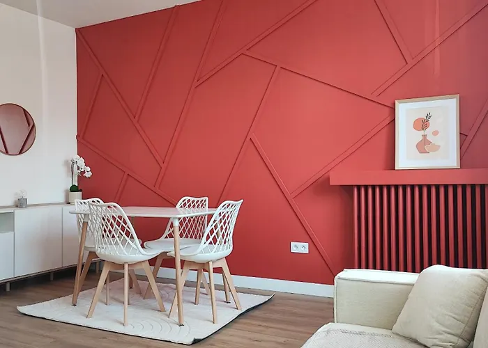 Apartment Moderne Pour 4-parking Prive, Metro A 5 Minutes